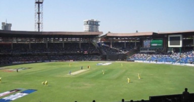 M Chinnaswamy Stadium Pitch Report In Hindi